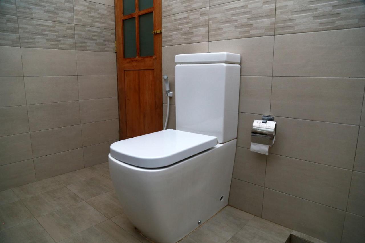 Chathu Holiday Home キャンディー エクステリア 写真