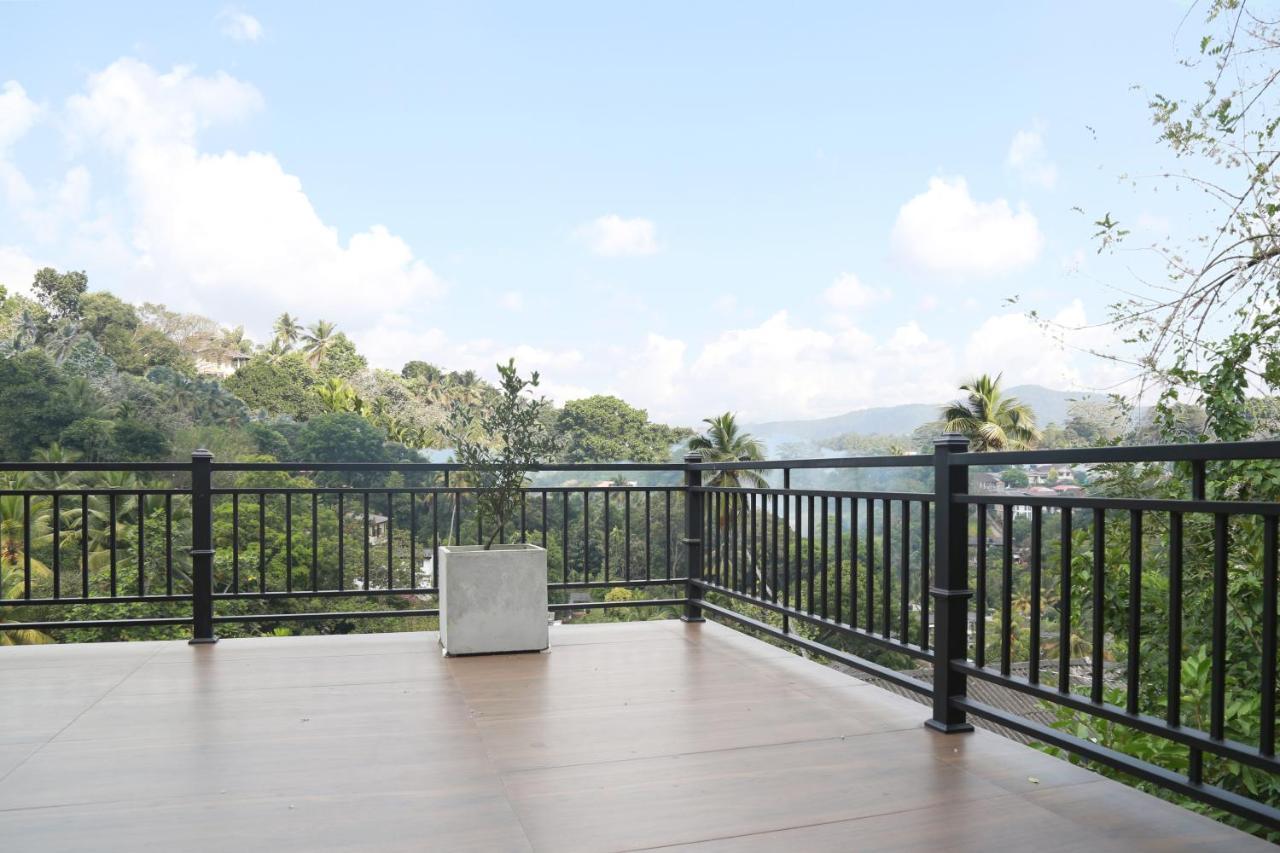 Chathu Holiday Home キャンディー エクステリア 写真