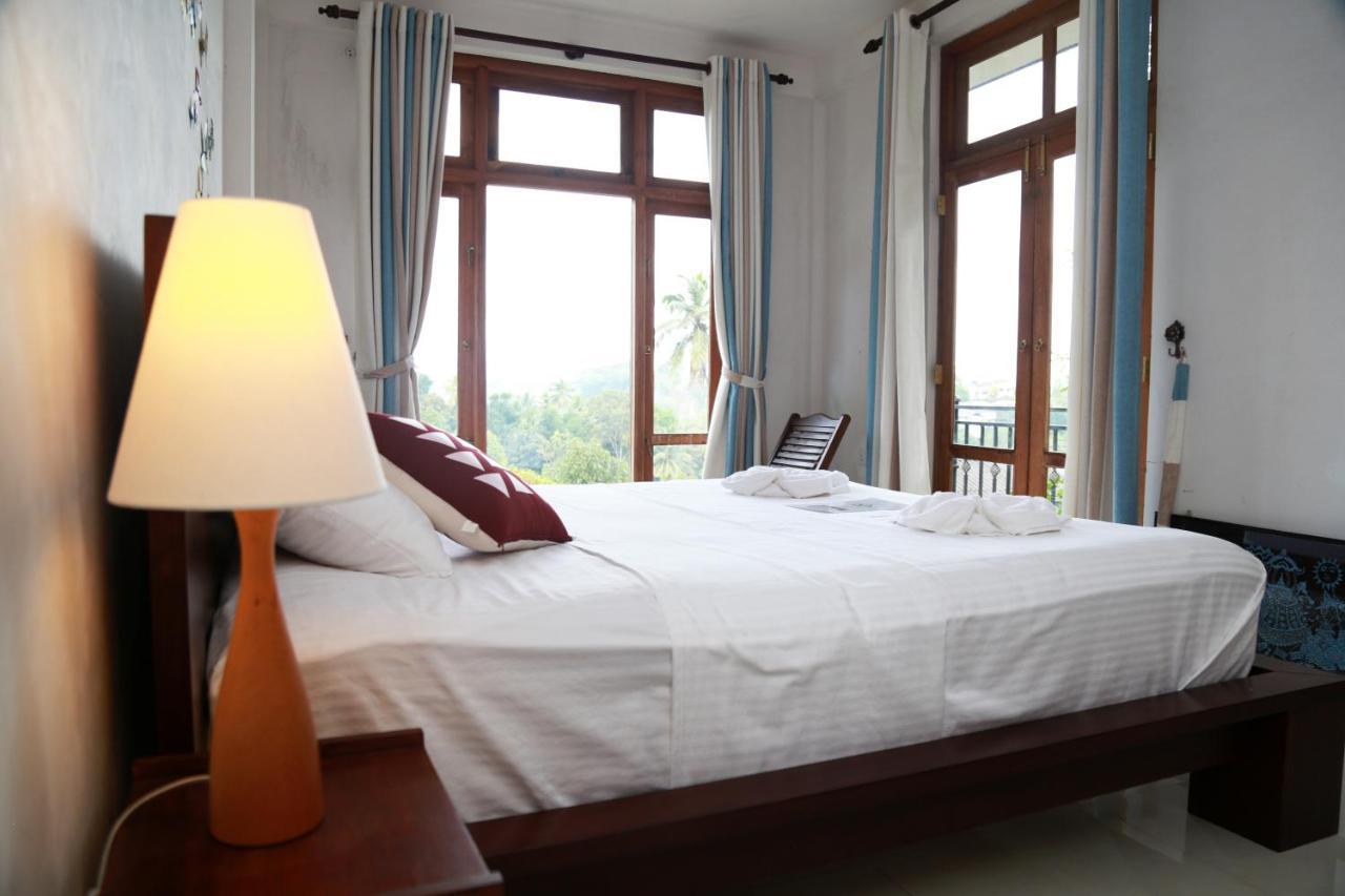 Chathu Holiday Home キャンディー エクステリア 写真